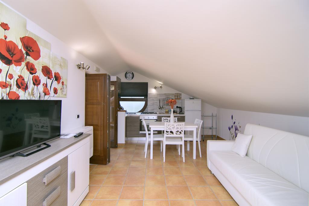 Dominella 2 Apartamento Casal Velino Exterior foto